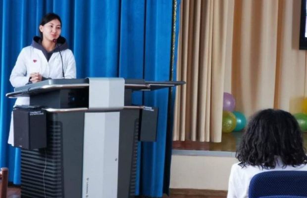 To schoolchildren about medica