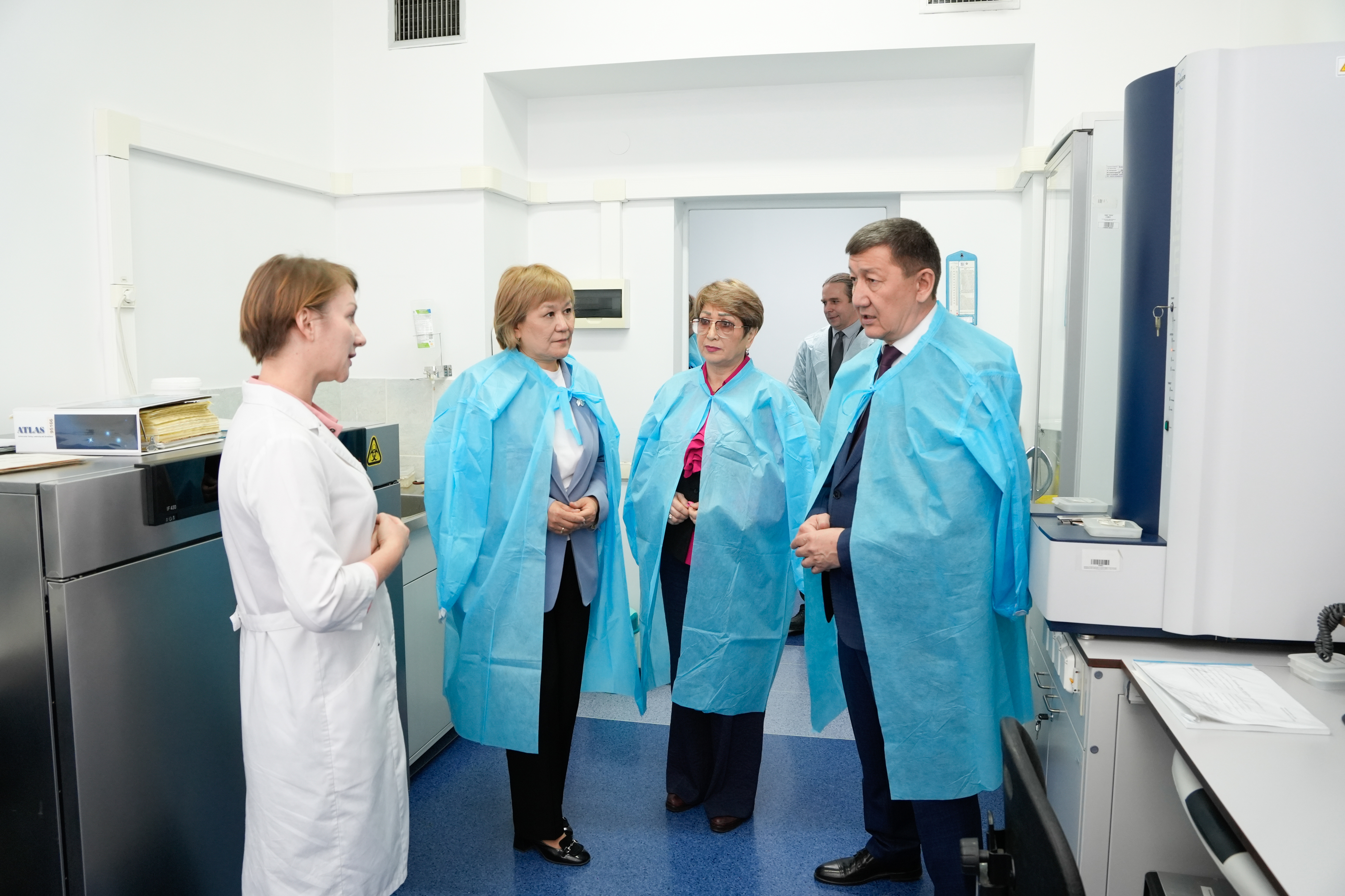 Председатель Карагандинского областного маслихата посетил КМУ 