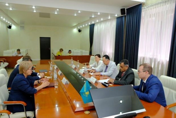 Обсудили проект строительства современной университетской клиники